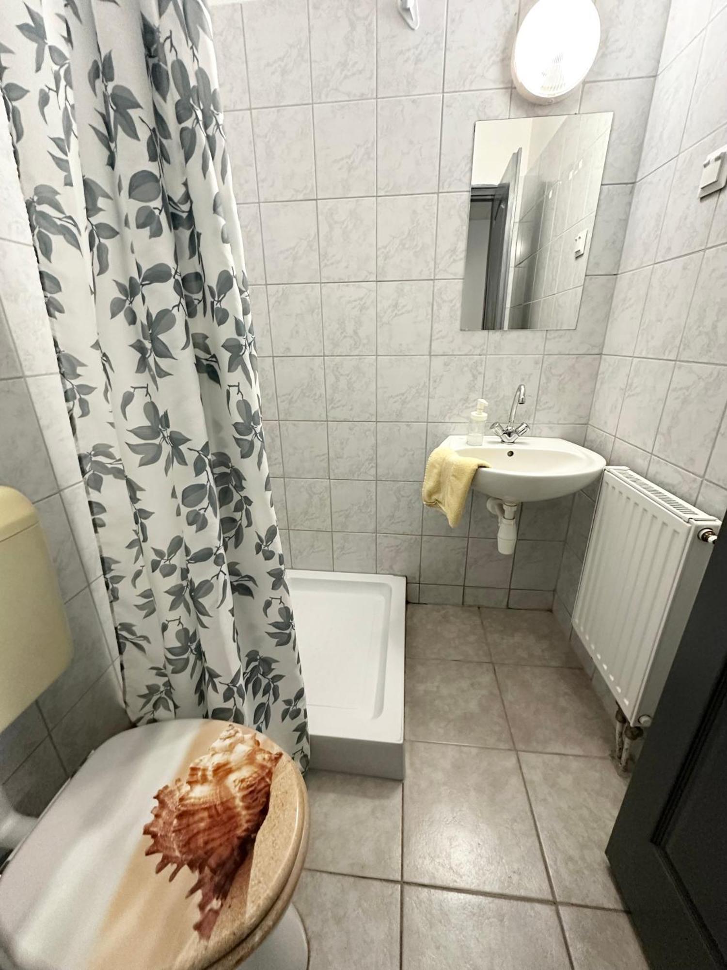 Lánchíd Szálló Kecskemét Esterno foto